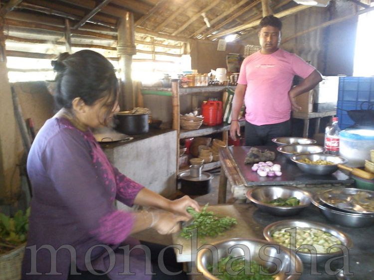 Preparation is going on! :: Cooking Course @ "monchasha"